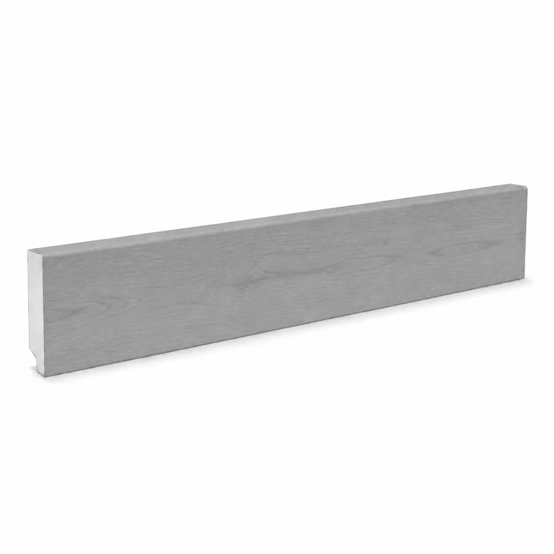 Battiscopa in PVC espanso grigio chiaro effetto legno per pavimento BGPSV855 - 14 x 60 x 2500 mm - SmartFloors