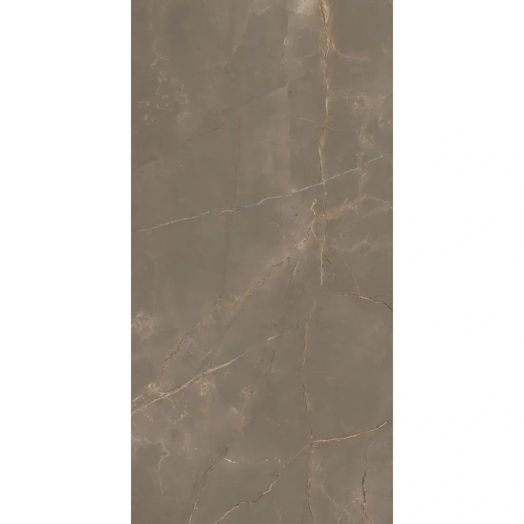 Amani Oud 120X120 Lucido - Interno