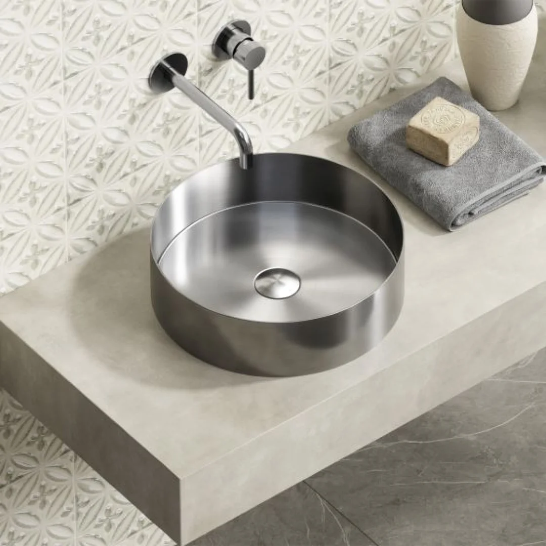 Karag Lavabo da appoggio rotondo Venus acciaio inox 38x38 cm brushed steel con valvola inclusa