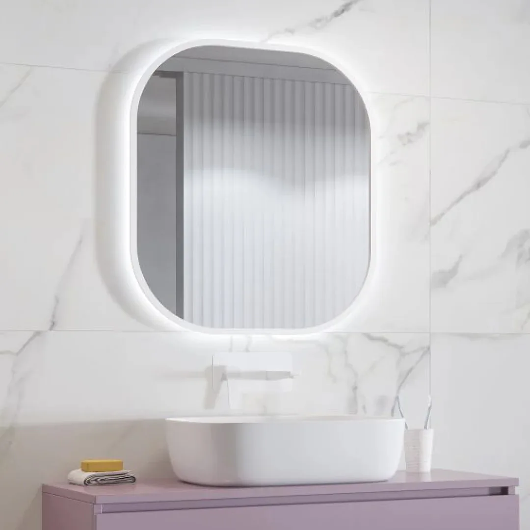 Karag Specchio LED con cornice rettangolare Sharon 60x70 cm bianco