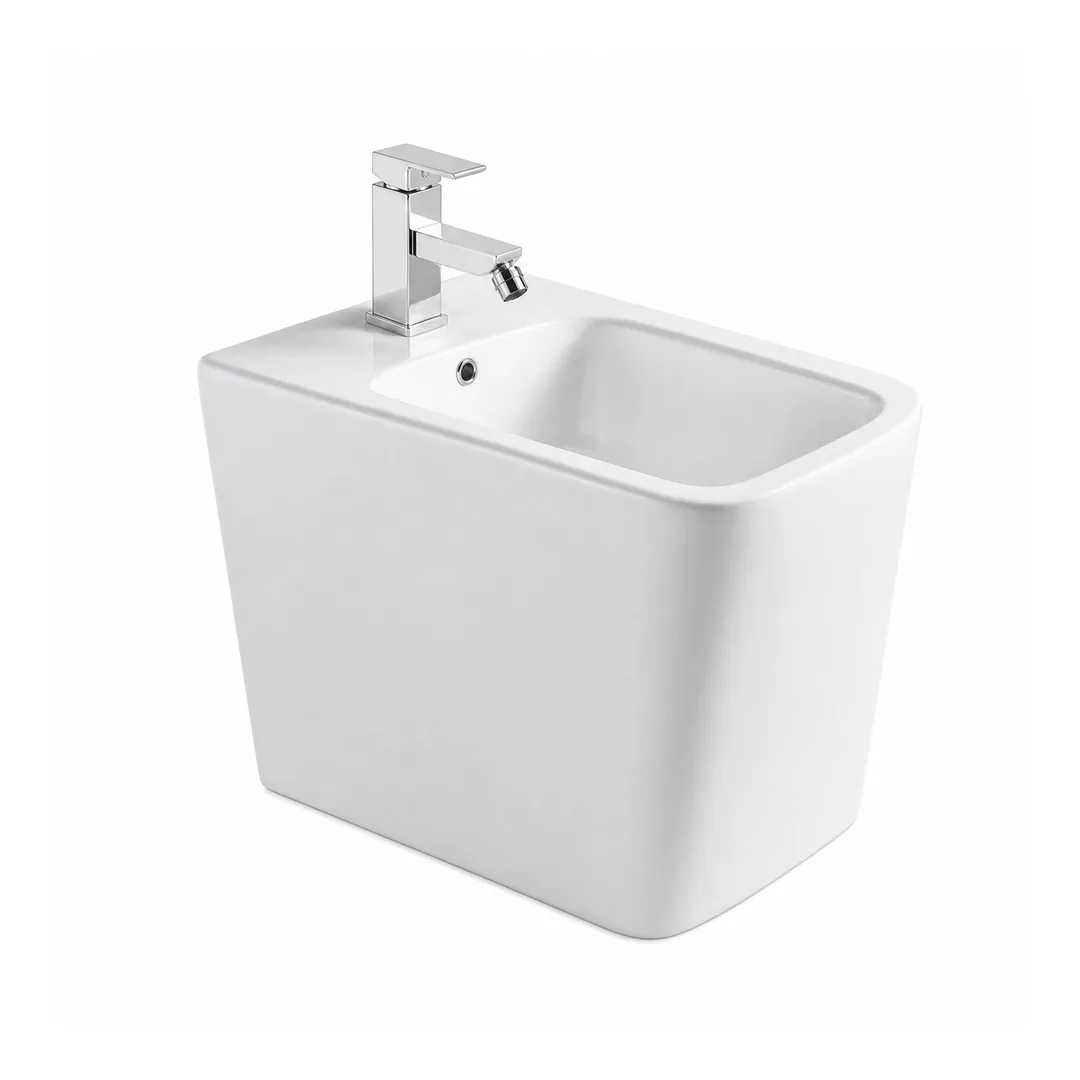 Karag Bidet filo muro LT 003 bianco lucido