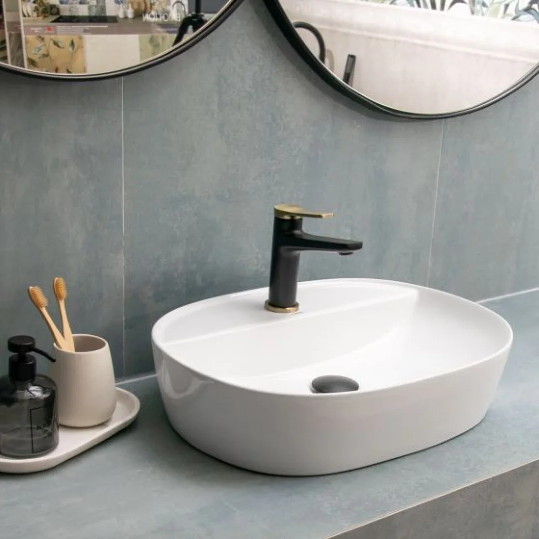 Karag Lavabo da appoggio ovale ceramica 50.5x38.5 cm bianco lucido