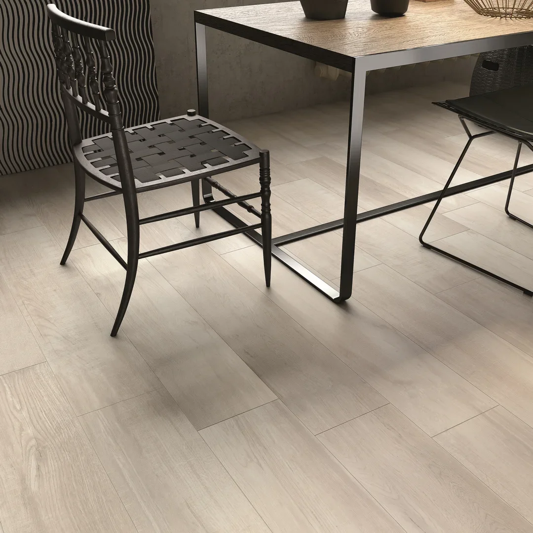 North Wind Ivory 22x90 - Interno